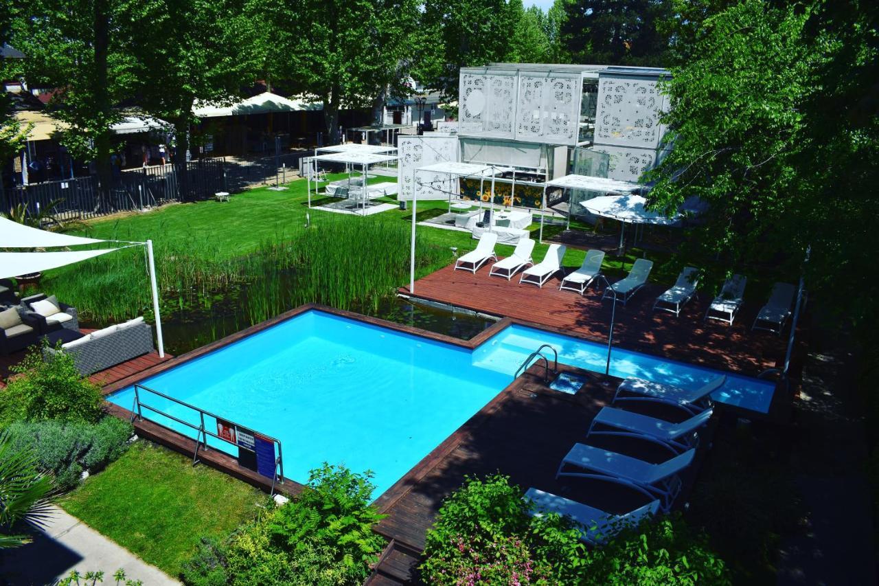 Renegade Hotel Siófok Exteriér fotografie